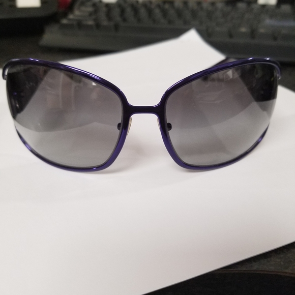 Versace sunglasses - Picture 1 of 6